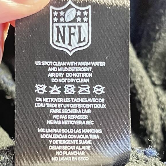 Denver Broncos 47’ Beanie Hat Cap Knit Cuffed Gray Navy Blue Stripped Mens Thick - Picture 8 of 8